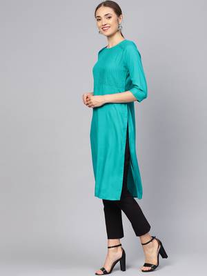 Women green Solid Straight Rayon Kurta 2