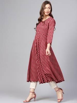 Women Maroon Geometric A-Line Cotton Kurta 4