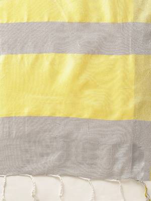 Yellow plain linen saree with blouse 3