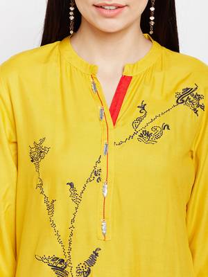 Yellow woven rayon kurtas-and-kurtis 5