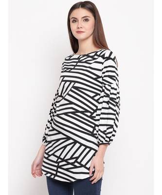 womens crepe black and white abstract print tunic with Bishop sleeve 2