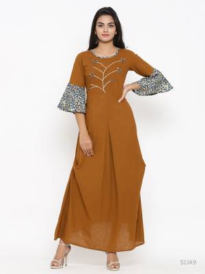 Women'S Cotton Blend Embroidery Kurta (Brown) 1