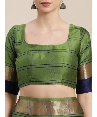 Green woven cotton saree with blouse 4