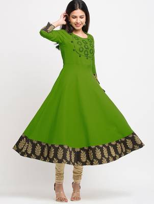 Green Cotton embroidered Anarkali Kurta 4
