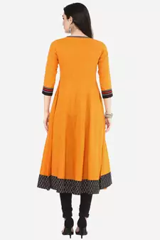 Women'S Cotton Slub Embroidered Anarkali Kurta