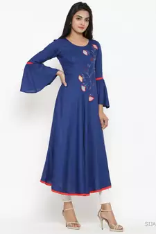 Women'S Rayon Solid Applique Work Anarkali Kurta (Blue)