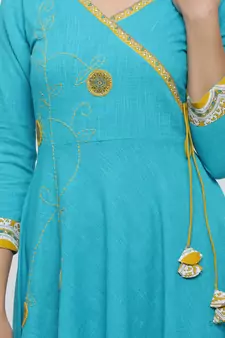 Women'S Cotton Blend Kalamkari Print Kaantha Work Anarkali Kurta (Teal)