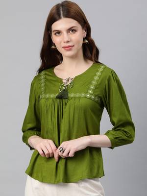 Women'S Green Rayon Slub Mirror Work Regular Top 1