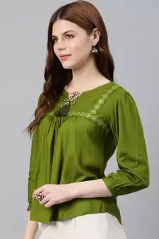 Women'S Green Rayon Slub Mirror Work Regular Top