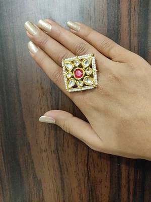 Maroon Kundan Ring 1
