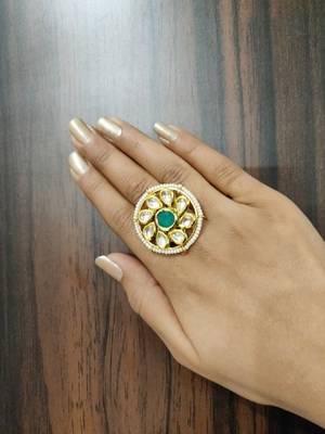Green Kundan Ring 1