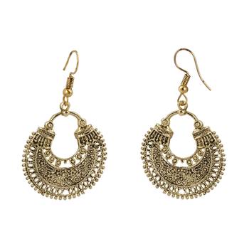 Facinating Chandbali Unique Golden Earrings For Women 1