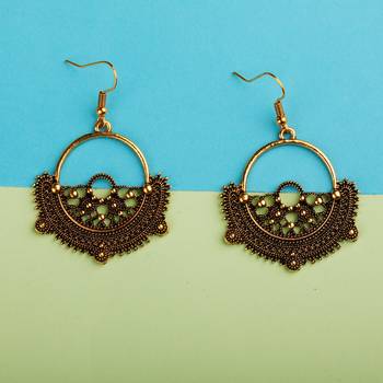 Attractive Golden Designer Round Chandbali Earrings For Women 3