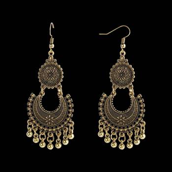 Appealing Golden Round With Chandbali Dangler Earrings For Women 4