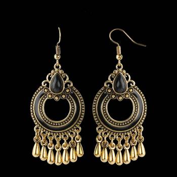 Good Looking Golden Black Enamel And Stone Work Chandbali Earrings For Women 2