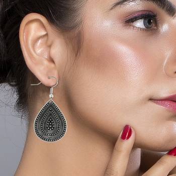 Charming Round Silver Ethnic Dropets Leaf Shape Oxidized Earring For Girls And Women 3