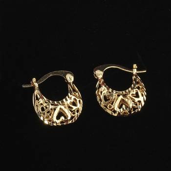 Appealing Gold Small Traditional Hollow Hoop Bali Earring For Women 1