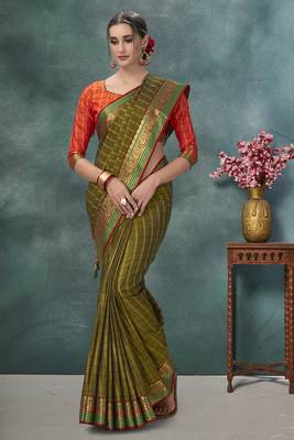 Green plain silk saree with blouse 1