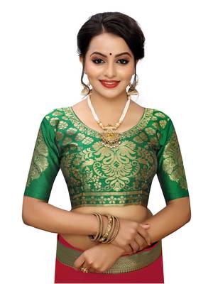 Red plain chiffon saree with blouse 3