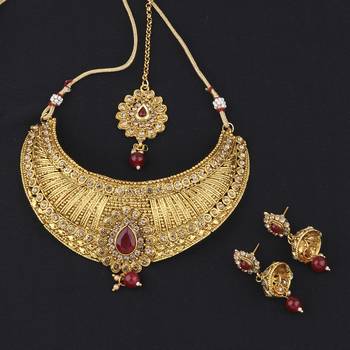 Elegant Traditional Gold Plated Choker Jewellery Set For Girls And Women 4