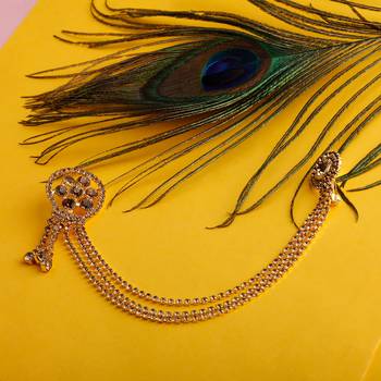 Traditional Gold Plated Exlusive Golden Colour Diamond Studded Designer Wedding Brooch For Unisex Jewellery 1