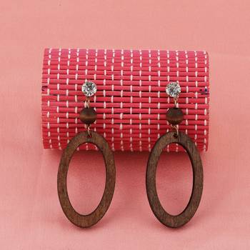 Wonderful Attractive Diamond Wooden Light Weight  Earrings For Girls And Women. 4