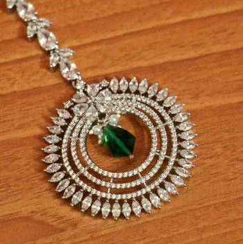 Green Onyx Maang-Tikka 2