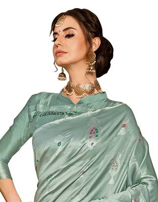 Turquoise woven kanchipuram silk saree with blouse 2