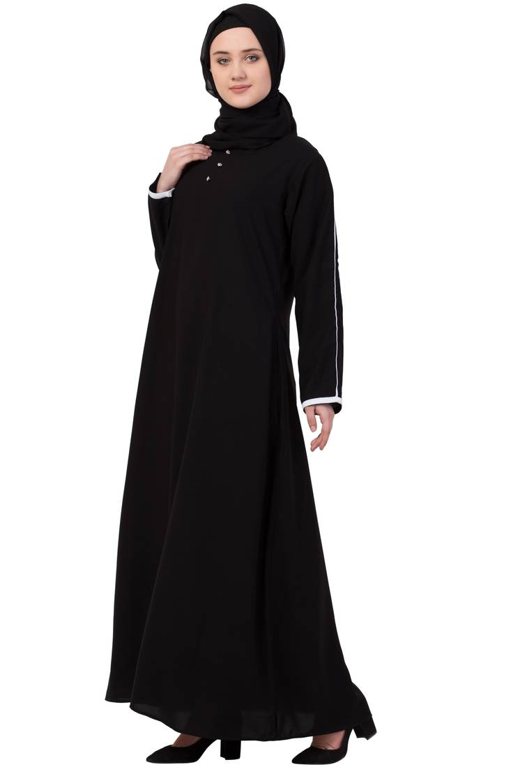 Black Plain Nida Abaya