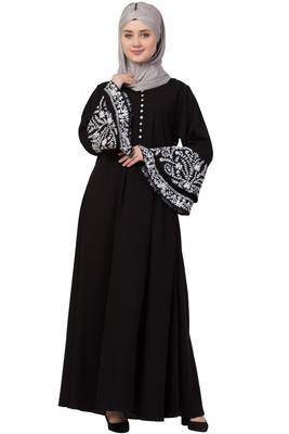 Black Plain Nida Abaya 1