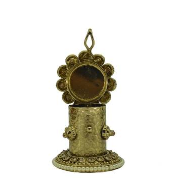 Gold cubic zirconia jewellery-box 1