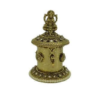 Gold cubic zirconia jewellery-box 1