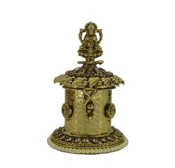 Gold cubic zirconia jewellery-box 1