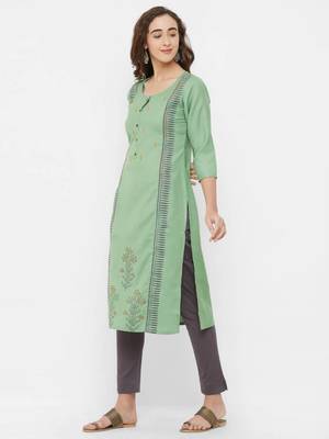 Green embroidered cotton ethnic-kurtis 4