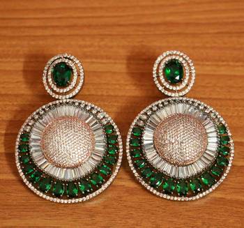 Green Emerald       Danglers-Drops 1