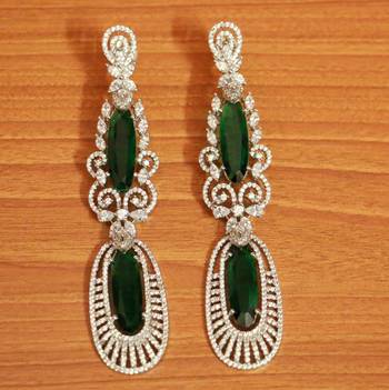 Green Emerald       Danglers-Drops 1