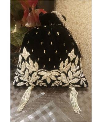 Black Potli Bag 1