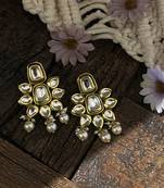 Gold Tone Kundan Inspired Earring