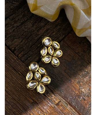 Gold Tone Kundan Inspired Studs Earring 2