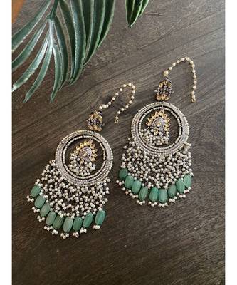 Green Silver Tone Victorian Chandbaali Earrings 2