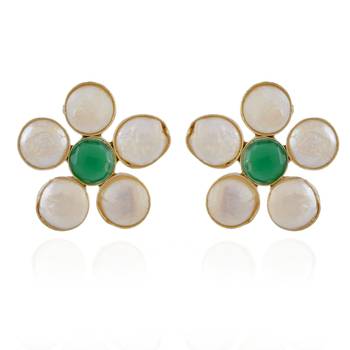 Green White Baroque Pearl Stylish Studd Earring 1