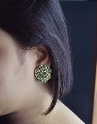 White cubic zirconia earrings 1
