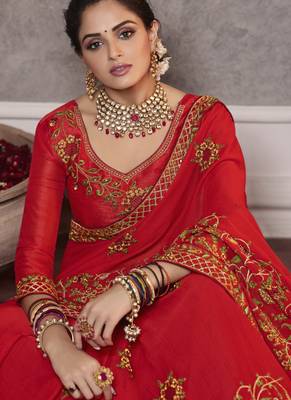 Red Embroidered Art Silk Saree With Blouse 3