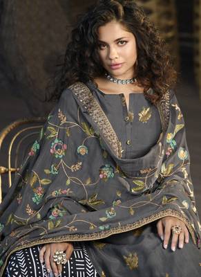Grey Embroidered Semi Stitched Salwar With Dupatta 2