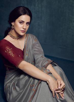 Grey Embroidered Art Silk Saree With Blouse 2