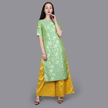 Green Brocade High Slit Kurta 3