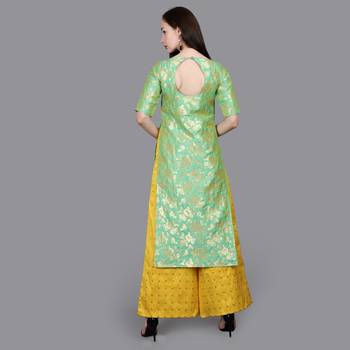 Green Brocade High Slit Kurta 4