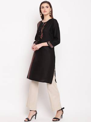 Black Embroidery With Print  Staright Kurti 3
