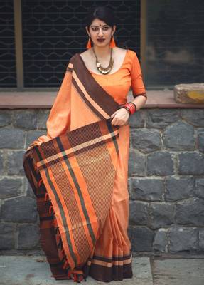 Orange woven cotton silk saree with blouse 1