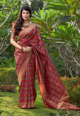 Maroon woven banarasi silk saree with blouse 1